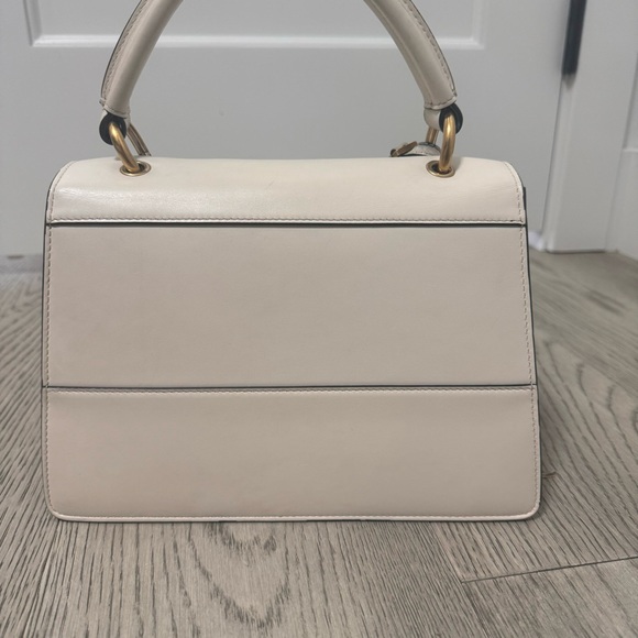 Gucci Bee Leather 2way Bag - Picture 3 of 10